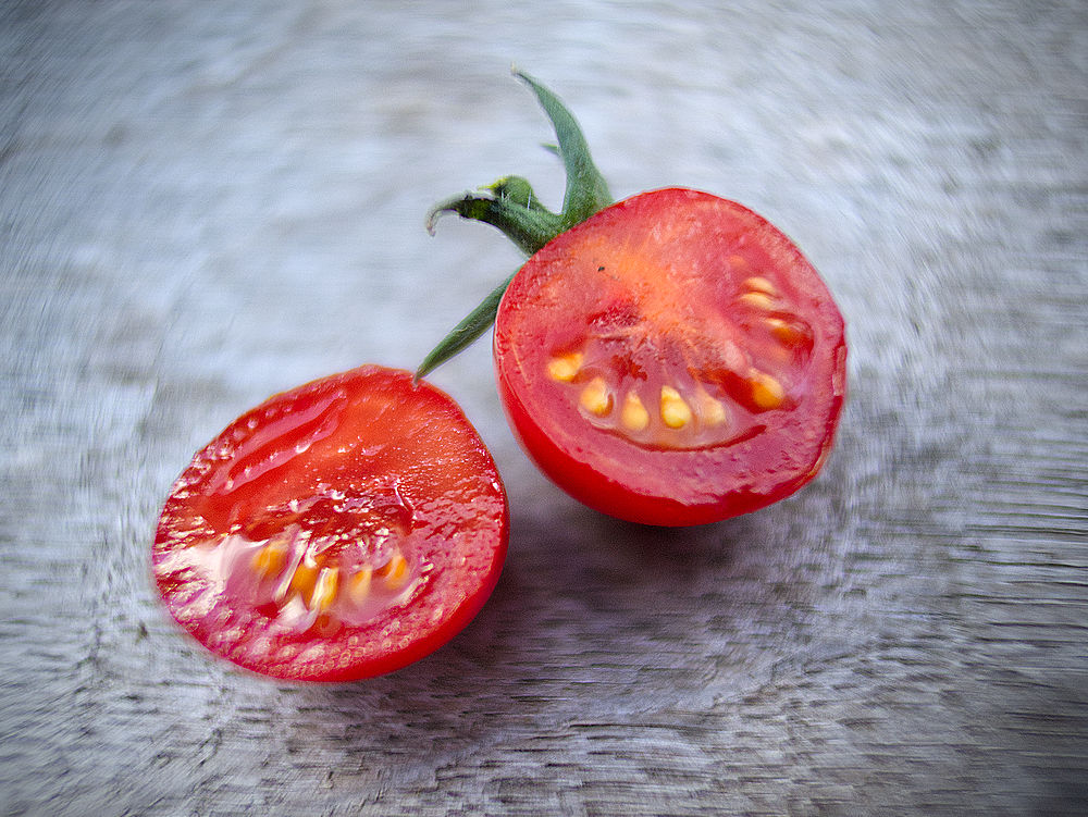 Tumbling Tom Tomato